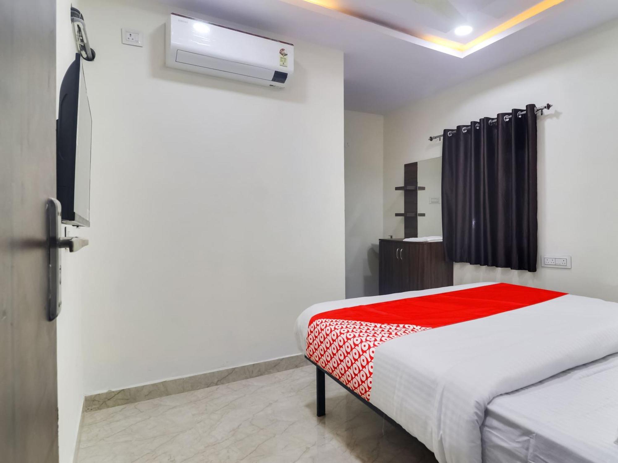 Hotel O Red Stone Hotels Hyderabad Eksteriør bilde